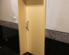 Стоимость двери с алюминиевой коробкой в Москве