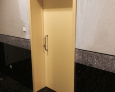 Купить двери в офис недорого